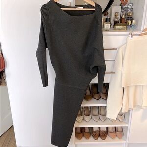 Elegant Black Knit Dress